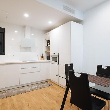 דירות סביליה Apartamento Estelar Con Piscina Y Garaje Nervion מראה חיצוני תמונה