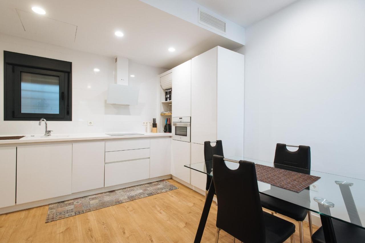 דירות סביליה Apartamento Estelar Con Piscina Y Garaje Nervion מראה חיצוני תמונה