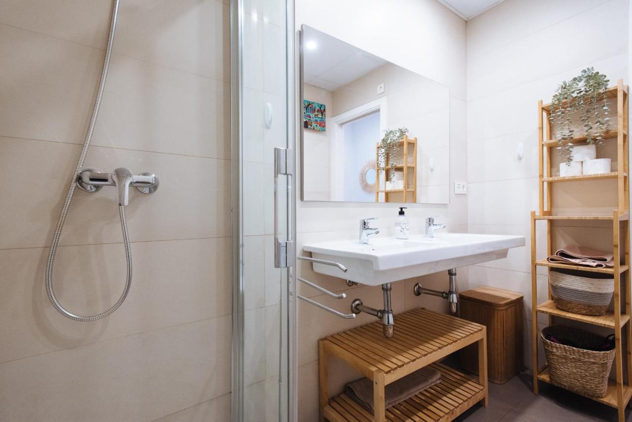 דירות סביליה Apartamento Estelar Con Piscina Y Garaje Nervion מראה חיצוני תמונה