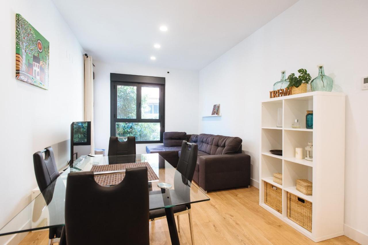 דירות סביליה Apartamento Estelar Con Piscina Y Garaje Nervion מראה חיצוני תמונה