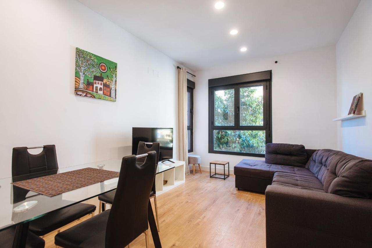 דירות סביליה Apartamento Estelar Con Piscina Y Garaje Nervion מראה חיצוני תמונה
