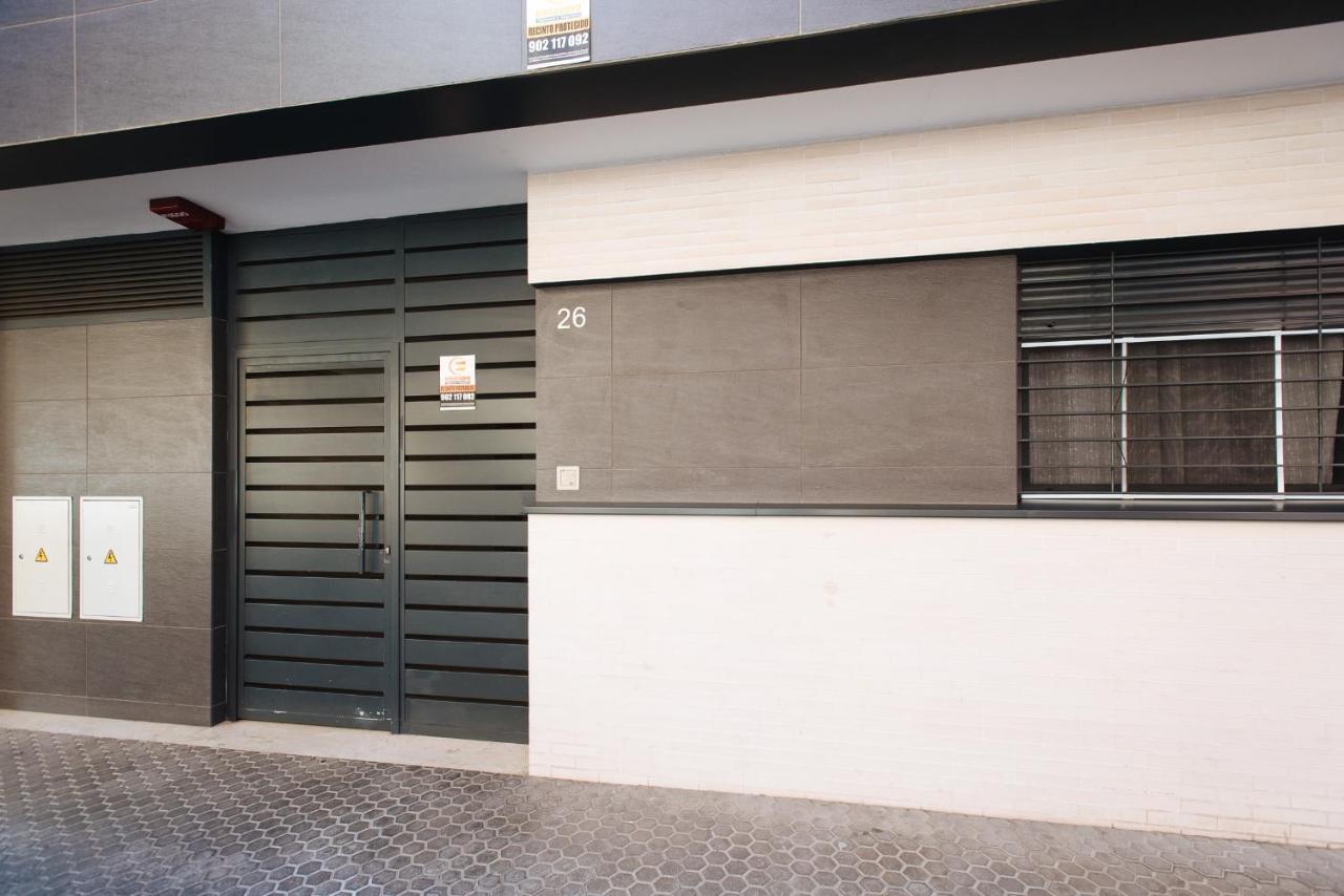 דירות סביליה Apartamento Estelar Con Piscina Y Garaje Nervion מראה חיצוני תמונה
