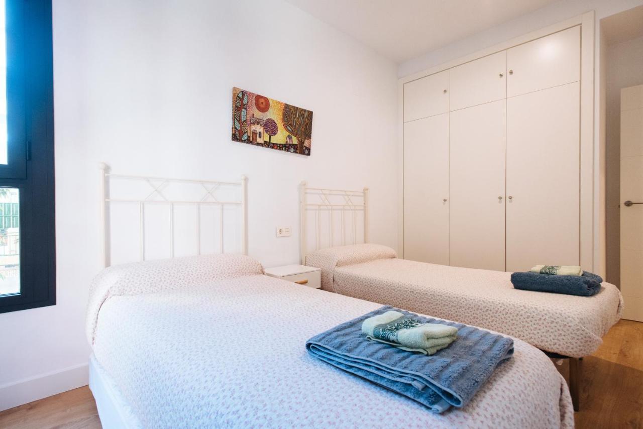 דירות סביליה Apartamento Estelar Con Piscina Y Garaje Nervion מראה חיצוני תמונה