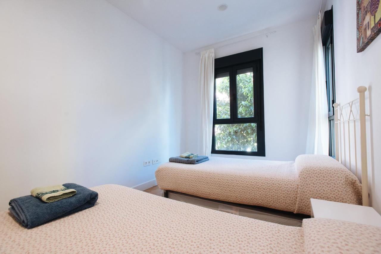 דירות סביליה Apartamento Estelar Con Piscina Y Garaje Nervion מראה חיצוני תמונה