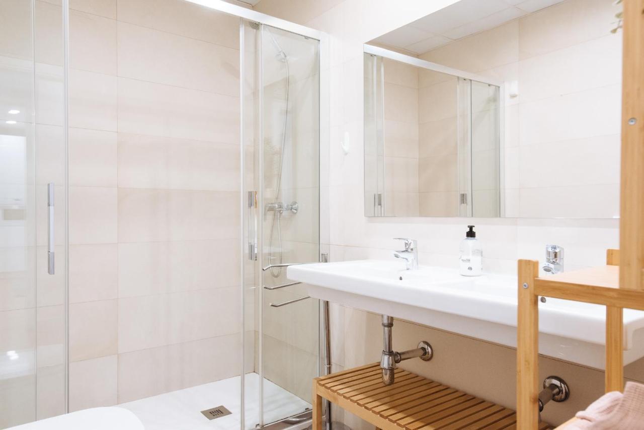 דירות סביליה Apartamento Estelar Con Piscina Y Garaje Nervion מראה חיצוני תמונה