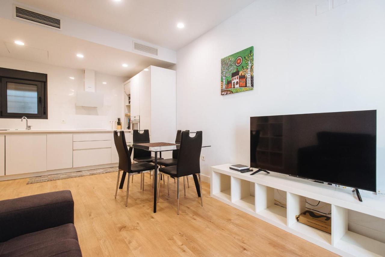 דירות סביליה Apartamento Estelar Con Piscina Y Garaje Nervion מראה חיצוני תמונה