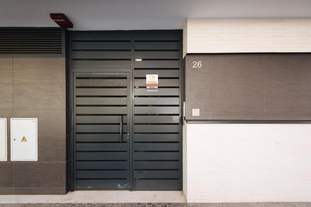 דירות סביליה Apartamento Estelar Con Piscina Y Garaje Nervion מראה חיצוני תמונה