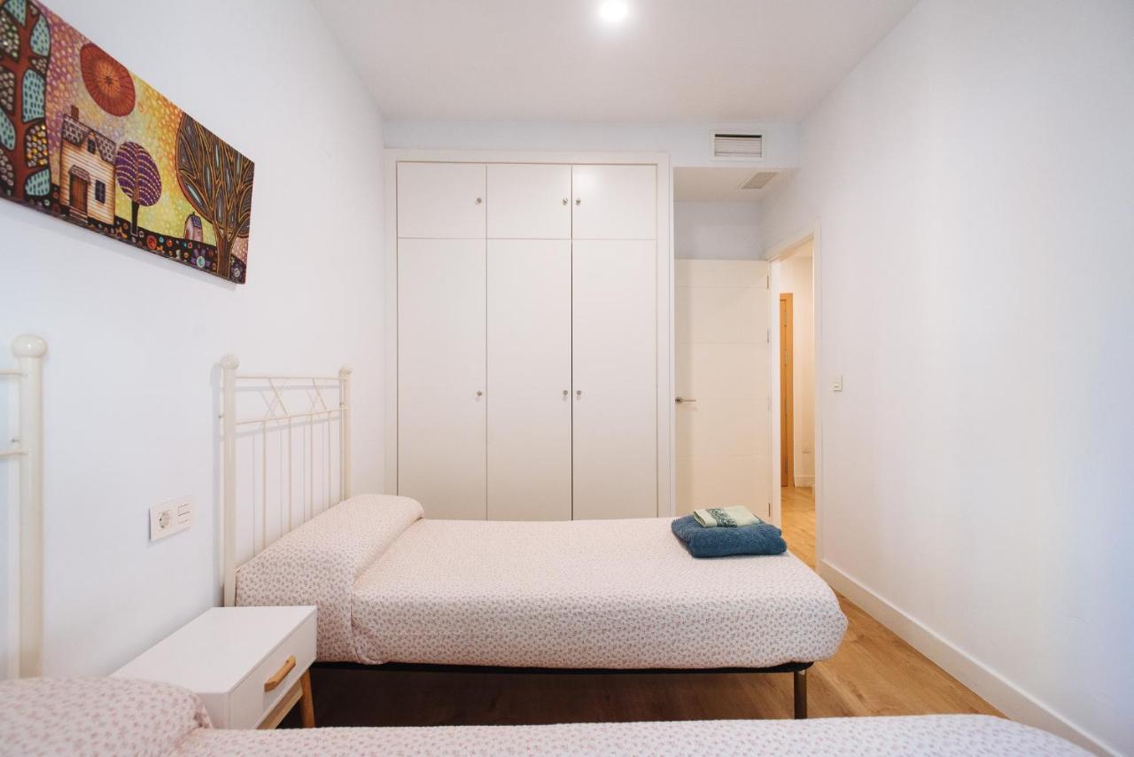 דירות סביליה Apartamento Estelar Con Piscina Y Garaje Nervion מראה חיצוני תמונה